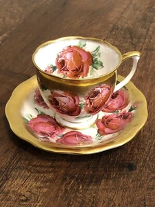 Vtg HTF Rare Queen Anne PINK CABBAGE ROSE FLORAL CUP & SAUCER Heavy Gold Gilding - Picture 1 of 8