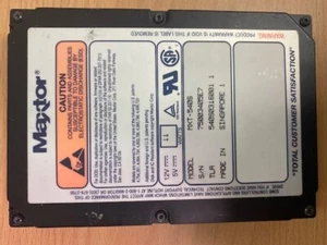 MAXTOR MXT-540S 540 Mo SCSI 50 BROCHES 3,5" TLA 540S0316001 - Photo 1/2