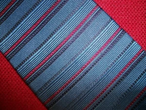 GEOFFREY BEENE Made in USA Silk Neck Tie Stripe Blue/Navy/Red *NEW* - Picture 1 of 4