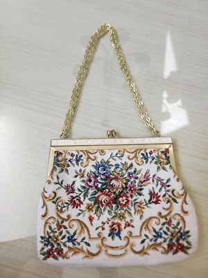 Cartera de mano de tapiz de punto pequeño blanco de colección años 50 diseño floral coreano  Foto 1 de 4