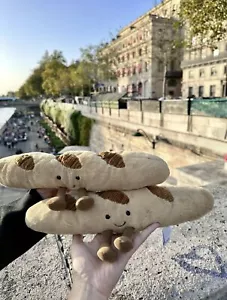 Jellycat AMUSEABLE BAGUETTE Soft Cute Bakery Bread Loaf Fun Plush Toy NWT - Picture 1 of 5