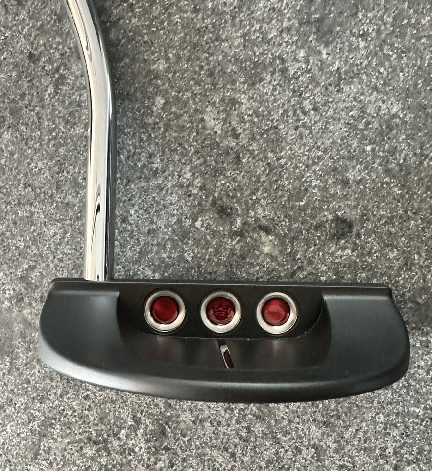 Scotty Cameron GoLo 7 -  1 of 500 - Image 1 of 4