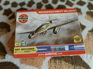 Messerschmitt Me262A Airfix A910301- VIENE CON PINCEL, PINTURAS, Y PEGAMENTO. - Imagen 1 de 1