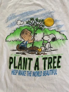 Vintage T Shirt Peanuts Linus Snoopy Plant a Tree S Small 6 - 8 - Picture 1 of 6