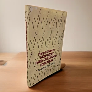 Perspectives on Non-Sexist Early Childhood Education (1978) - Imagen 1 de 9