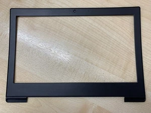 Lenovo Ideapad 3 CB-11IGL05 82BA LCD Screen Surround Bezel AP1RE000300 - Afbeelding 1 van 1