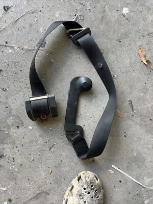 ❤️BMW 🔥E24 L6 M6 633CSI 635CSI Right FRONT SEAT BELT*E-02* - Image 1 of 4