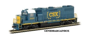 Scala HO GP38-2 CSX (Futuro Oscuro) Locomotiva BACHMANN Nuova 61720 - Foto 1 di 1