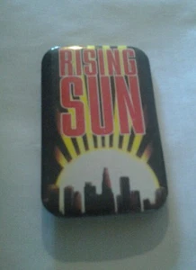 RISING SUN 1993 MOVIE PROMO PIN - Picture 1 of 2