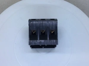 Square-D 15166 Contact Block - Picture 1 of 6