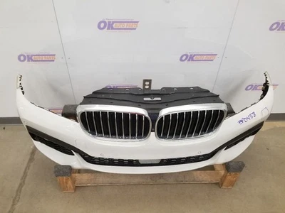 19 2019 BMW 750I M FRONT BUMPER ASSEMBLY WHITE WITH GRILLES AND PARK ASSIST - Image 1 of 4