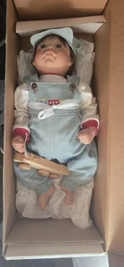 Lee Middleton First Moments Toot Sweet COA 2890/5000 Original Box Kept 1997 New - Picture 1 of 5