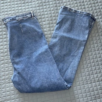 Pantalones de mezclilla azul con abertura en el tobillo talla 36/32 - (D1825F) de Asos Design para mujer Foto 1 de 4