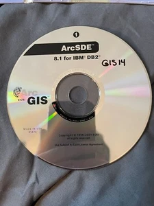 ArcGIS  Media Kit ArcSFE 8 & Disc Set Geographical Information System - Picture 1 of 11