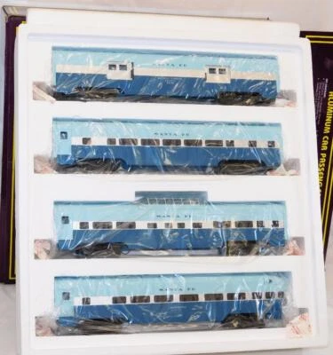 MTH 20-6018 Santa Fe Blue Goose 4-Car 60' Streamlined Passenger Set 15" Aluminum - Image 1 of 4