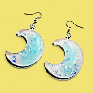 PASTEL GOTH CRESCENT MOON EARRINGS holographic glitter lightweight pink blue P4 - Picture 1 of 4