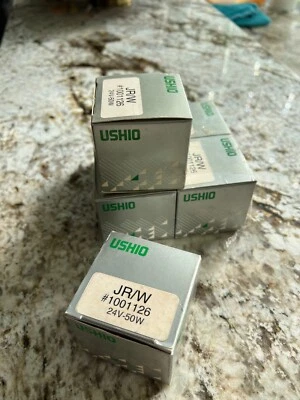 USHIO JR/W flood light 50W MR 16 /24V - Image 1 of 4