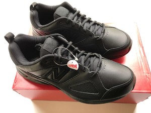 new balance 623 pretas
