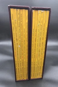 Lot of 12 National Geographic Magazines 1995 Full Set W/ Faux Leather Binders  - Bild 1 von 9