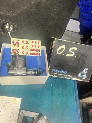 O.S. Motores FS-60 modelo de ciclo de quatro tempos motor com peças extras - Imagem 1 de 4
