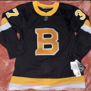 adidas NHL Boston Bruins Patrice Bergeron #37 Authentic Alternate Jersey Size 46 - Picture 1 of 4