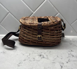 Wicker basket Woven kids treasure bag vintage Waldorf Nature Play - Picture 1 of 5