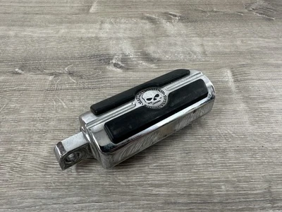 GENUINE HARLEY DAVIDSON WILLIE G SKULL HIGHWAY PEG - Image 1 of 4