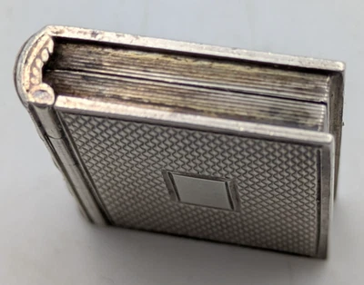 Vinagreta libro victoriana de plata maciza - fabricante (GW) y fecha desconocida - 15,5 g Foto 1 de 4