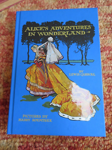 Alice's Adventures in Wonderland pictures by Harry Rountree Calla Edition 2011