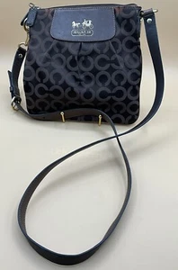 A rare Vintage Brown Classic C Print Coach Crossbody See Description! - Picture 1 of 5