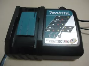 Genuine Makita DC18RC Battery Fast Charger - Picture 1 of 5