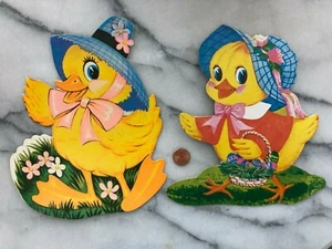 Vintage Osterdeko Stanzpaar Ente Küken Mädchen Osterhauben SÜSS! - Bild 1 von 2