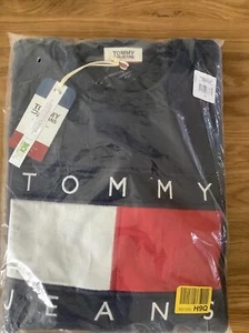 TOMMY HILFIGER MENS NAVY BLUE TOMMY JEANS LARGE FLAG LOGO SWEATSHIRT SIZE XL - Picture 1 of 5