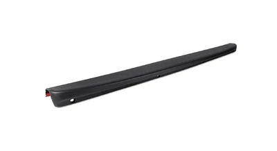 Moldura puerta trasera superior GM1909101 compatible con Chevy Silverado Foto 1 de 4