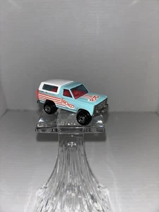 1980 Hot Wheels Ford Bronco w/ Motorcycle Turquoise Malaysia Mattel - Picture 1 of 6
