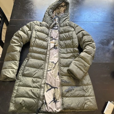 Parka de plumón The North Face Gotham para mujer XS verde y camuflaje 550 abrigo acolchado con capucha Foto 1 de 4