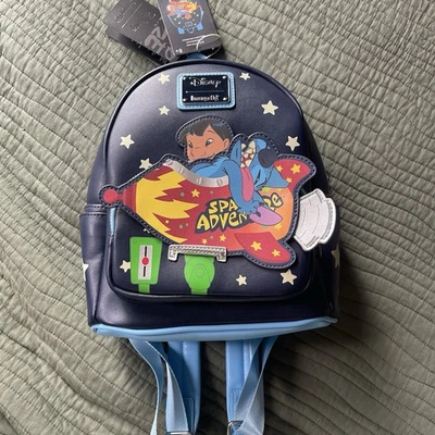 Mini Mochila Loungefly Disney Lilo And Stitch Space Adventure GITD NUEVA CON ETIQUETAS Foto 1 de 4