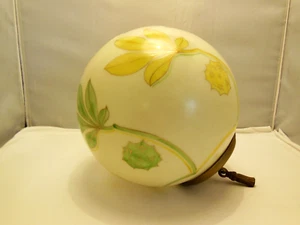 VINTAGE ROUND HAND PAINTED FLORAL GLASS SWAG LIGHT SHADE 3.5" FITTER - Picture 1 of 9