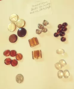 Vintage geerntete 28 Stück braune, hellbraune klare Glasperlen für Schmuck/Kunst/Basteln - Bild 1 von 12