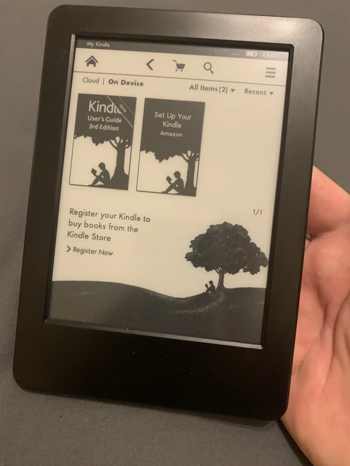 Amazon Kindle WP63GW 7th Generation Good  - Image 1 of 4