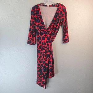 Diane von Furstenberg Julian Wickelkleid Gr. 6 Blumen Seide formell Cocktail V-Ausschnitt - Bild 1 von 13