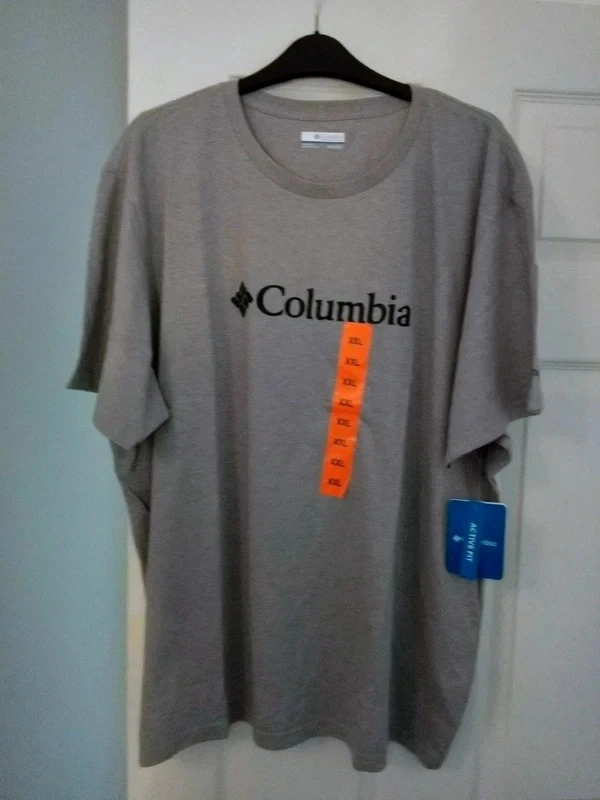 Men's Columbia CSC Basic Logo T Shirt in Grey Size XXL - New With Tags - Image 1 of 1