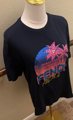 Совершенно новый, Fendi дворец футболка, имеет уникальный графический с блестками пальмы - Изображение 1 из 4