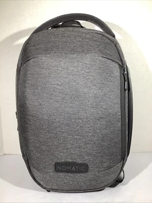 Mochila Bandolera Nomatic Navigator Serie Lite (10L) Gris $130 CM1-427 Foto 1 de 4
