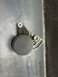 01-05 Volkswagen VW Passat 1.8 ac a/c compressor belt tensioner bracket - Picture 1 of 3