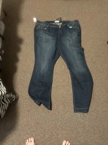 NEU Torrid Midrise Flare Vintage Stretch Jeans dunkel gewaschen Denim Damengröße 28R - Bild 1 von 7