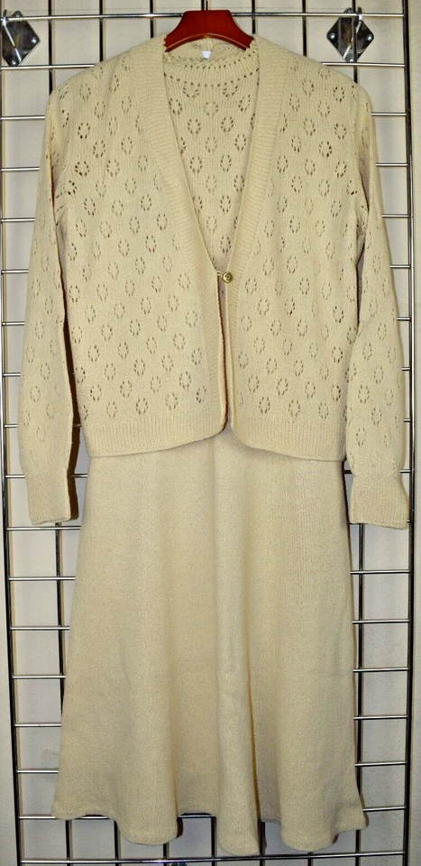 Vintage St John Knits Dress Sweater Set Size S/M 70s Creamy Beige Crocheted - Image 1 of 4