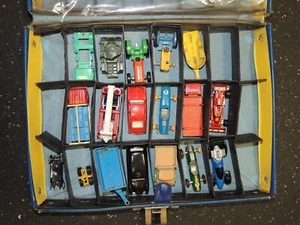 Vintage Matchbox Official Collectors Case with 16 Die Cast Cars Honda Trailer - Picture 1 of 6