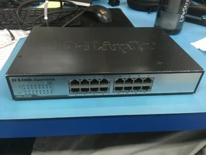 Conmutador de red no administrado D-Link DGS-1016D 16 puertos Gigabit Ethernet sin orejas de rack - Imagen 1 de 2