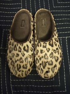 Crocs Freesail  Leopard Print Fleece Lined Shoes Fuzzy Women’s Size 9